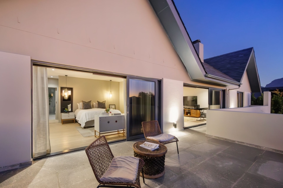 4 Bedroom Property for Sale in Pearl Valley at Val de Vie Western Cape